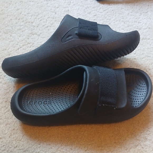 CROCS Black Chunky Slides - Picture 3 of 7